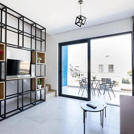 Pagani Blue - Luxury Maisonette B1 Daire *