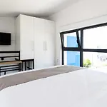 Pagani Blue - Luxury Maisonette B1 * קלמאטה