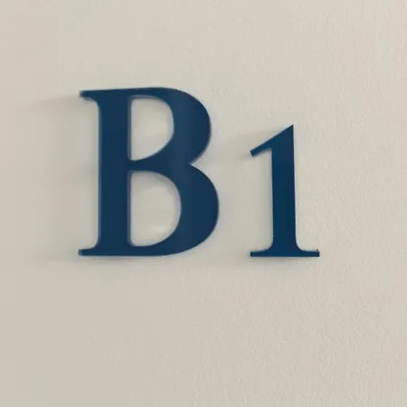 Pagani Blue - Luxury Maisonette B1