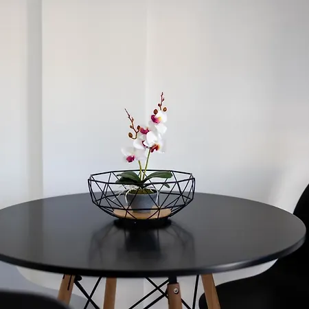 Pagani Blue - Luxury Maisonette B1