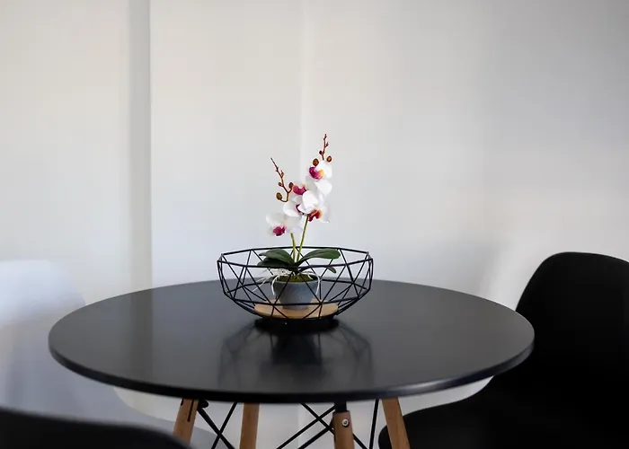 Pagani Blue - Luxury Maisonette B1